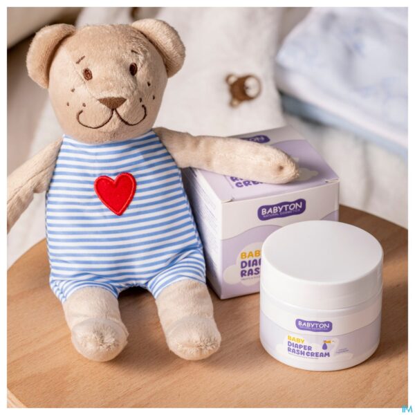 Lifestyle_image Babyton Natuurlijke Luierzalf Baby 50ml