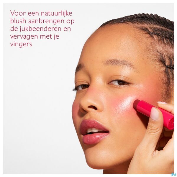 Lifestyle_image Caudalie Kerst Set Schoonheidselixir 2026 2 Prod.