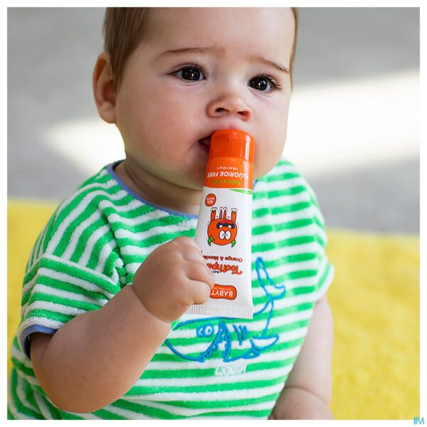 Lifestyle_image Babyton Natuurlijke Tandpasta Sin.mand.baby/kid50g