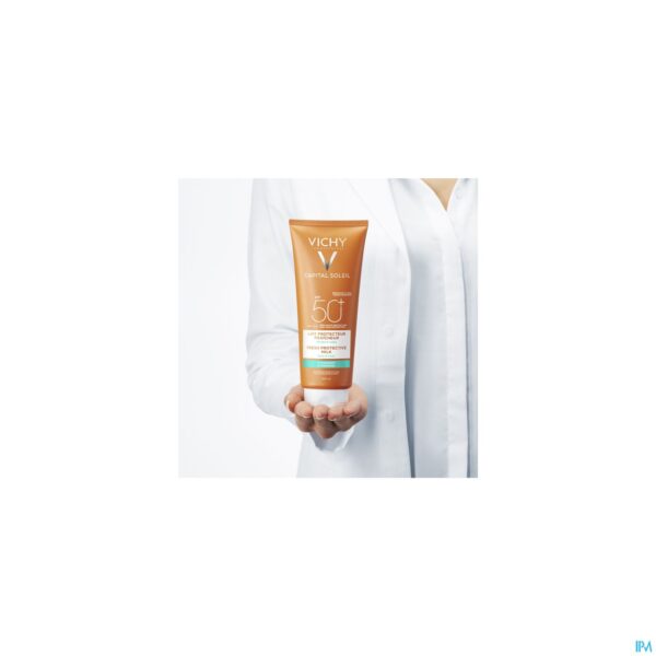 Lifestyle_image Vichy Cap Sol Ip50+ Melk Lichaam 300ml